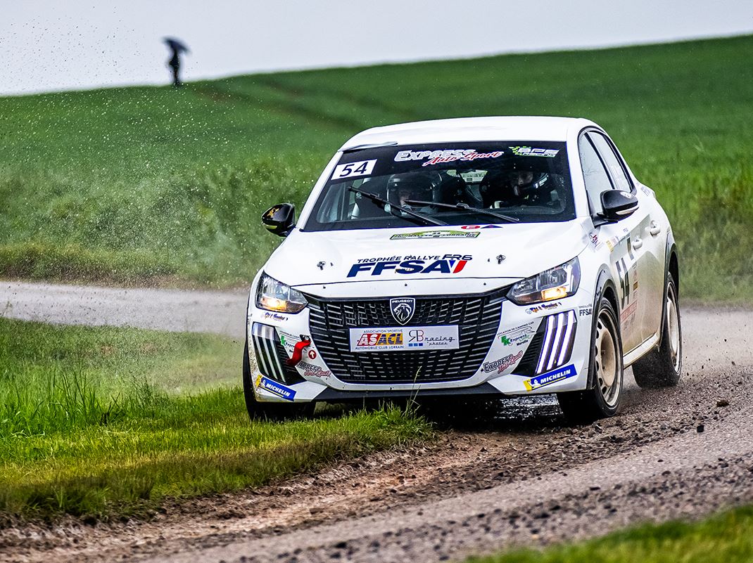 Peugeot 208 from the FFSA FR6 Trophy