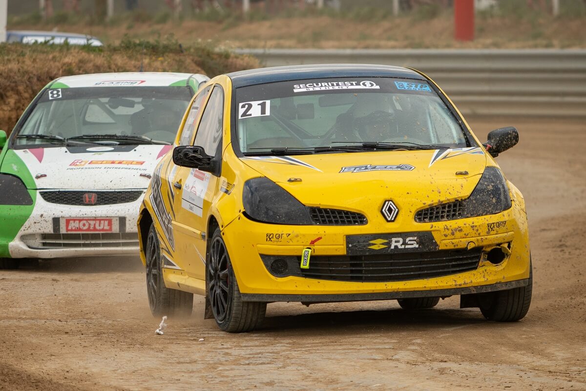 Renault Clio RS de Fol'Car - Course sur terre